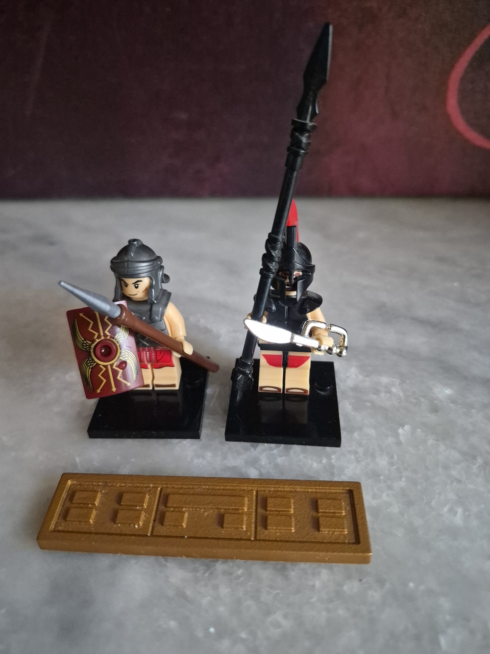 SPARTAN HOPLITE AND ROMAN LEGGIONAIRE PRE-OWNED